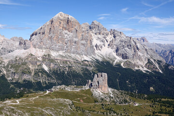 Cinque Torri und Tofana di Rozes in den Dolomiten