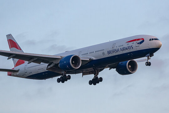 Boeing 777 British Airways approaching early morning to London Heathrow Airport