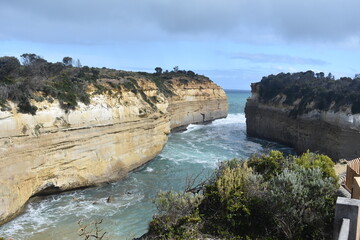 Fototapeta na wymiar Great Ocean Road bay and cliff