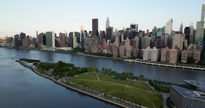 Aerial shot of Roosevelt Island and Manhattan, New York City, USA