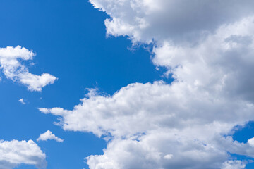 Obraz premium white fluffy clouds isolated on a black background, clipart