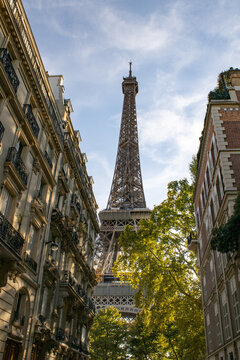 A ruazinha que te leva a Torre Eiffel