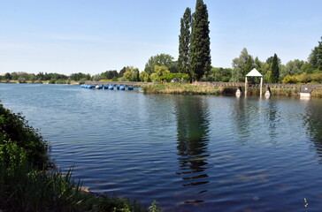 Flückinger See in Freiburg im Frühling