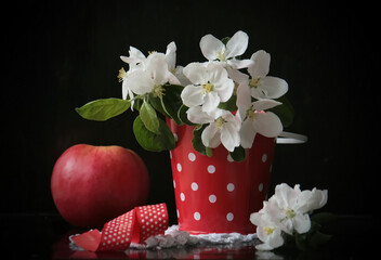Table, kerosene lamp, candle Coffee, glass, cup,