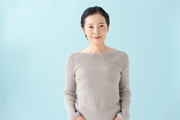 Obraz premium ミドル女性 ポートレート