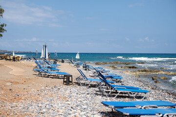 Lezaki czekaja na plażowiczów grecja
