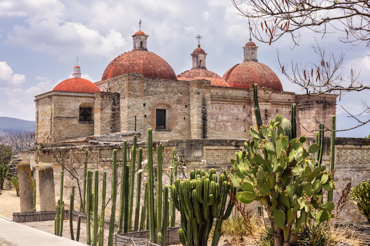 Mitla, zona arqueol&oacute;gica cerca de Oaxaca, M&eacute;xico