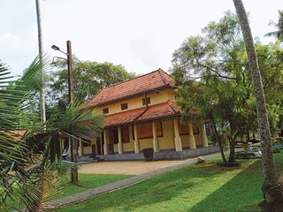 Buddhist temple, in Sri Lanka