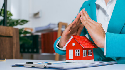 Realtor with contract, red house model, amenities, appraisal price, built-in, central business district, custom made, electricity meter deposit, freehold, foreigner quota, home free investment