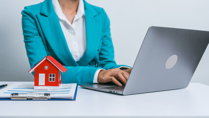 Realtor with contract, red house model, amenities, appraisal price, built-in, central business district, custom made, electricity meter deposit, freehold, foreigner quota, home free investment