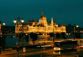 Obraz premium hungarian parliament building