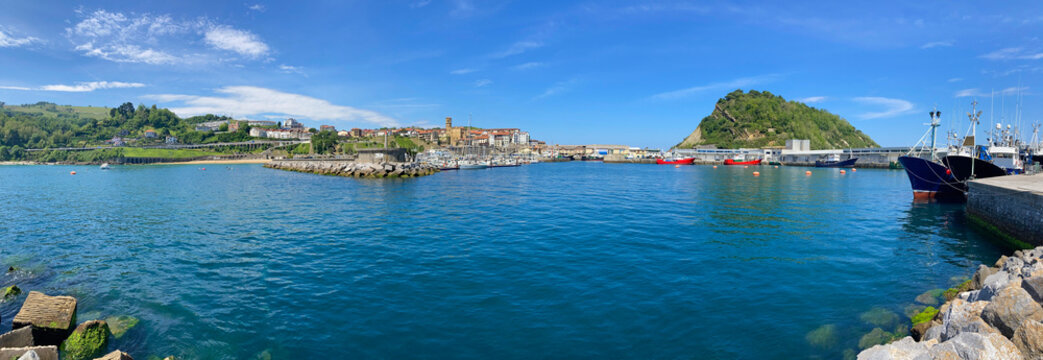 getaria panor&aacute;mica puerto barcos de pesca amarrados pa&iacute;s vasco IMG_1630-as23