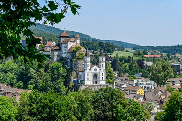 Aarburg, Kirche, Festung, Aare, Fluss, Altstadt, Altstadth&auml;user, Aargau, Zofingen, Aussichtspunkt, Sommer, Sommertag, Sommerwanderung, Schweiz
