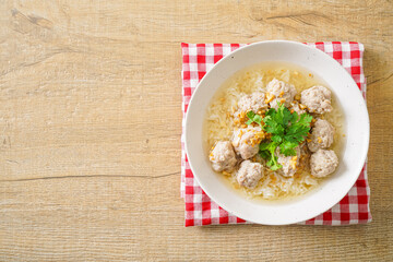 Boiled Rice with Pork Bowl