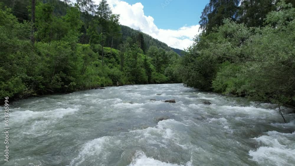 Poster fiume montagna natura