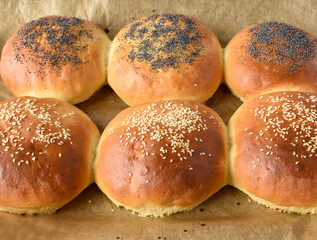 buns with sesame and poppy seeds