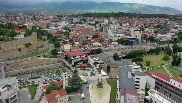 Skopje in Mazedonien aus der Luft | Aerial View of Skopje in Makedonia