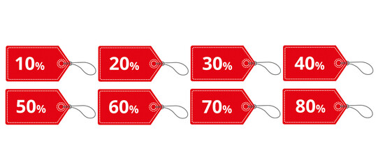 Iconos de etiquetas rojas de cartón con cuerda con diferentes porcentajes sobre un fondo blanco liso y aislado. Vista de frente y de cerca. Copy space