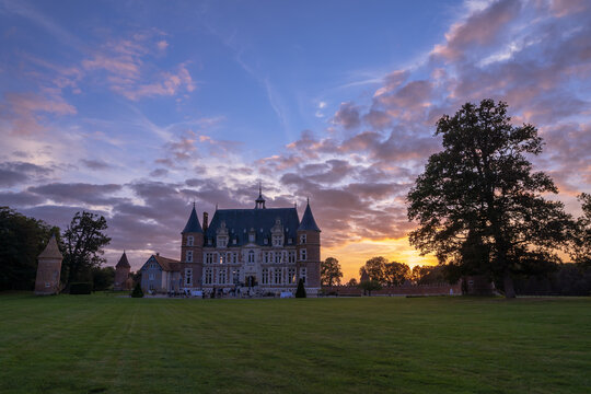 Ch&acirc;teau Tilly