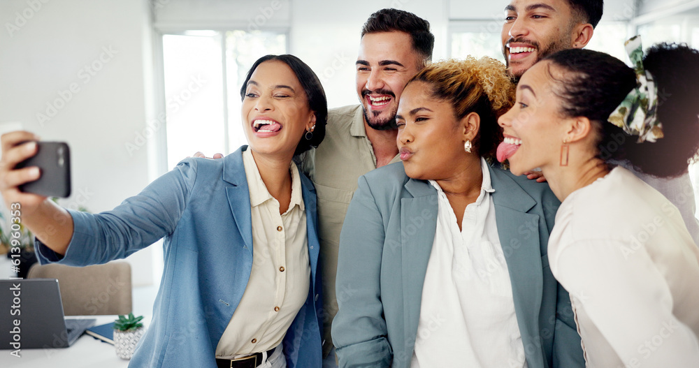 Wall mural Selfie, office team and group of people in social media post, online networking update and happy diversity. Workplace inclusion, excited influencer or gen z employees or worker in profile picture