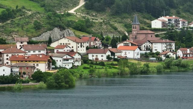 Town next to a reservoir. Eugi, Navarra