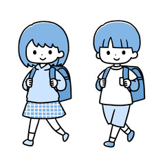 歩く小学生の女の子と男の子