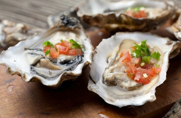 Sensory Delight: Exquisite Close-Up of Fresh Raw Oysters in Shell, Captured in 4K Resolution