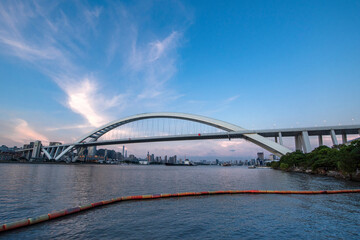 Obraz premium city harbour bridge