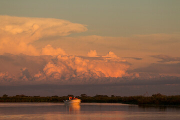 Fototapeta premium Tourists visiting the Ibera lagoon, in the province of Corrientes, Argentina