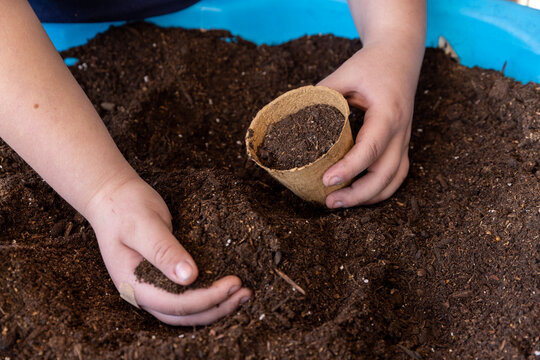 Potters stock image. Image of active, dirty, indoor, soil - 39415245