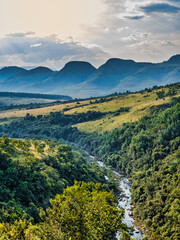 Obraz premium Lisbon River and the mountain range during sunset, Panorama Route, Mpumalanga, South Africa