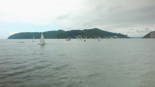 regata na baia de S&atilde;o Vicente