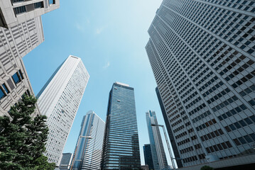 Fototapeta na wymiar 西新宿の高層ビル