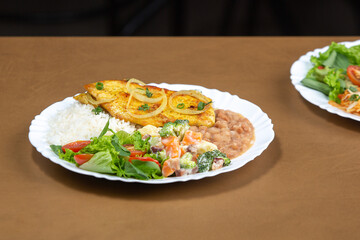 Almoço de frango
