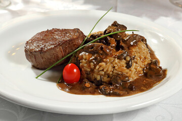 Chilean funghi risotto with grilled medallion
