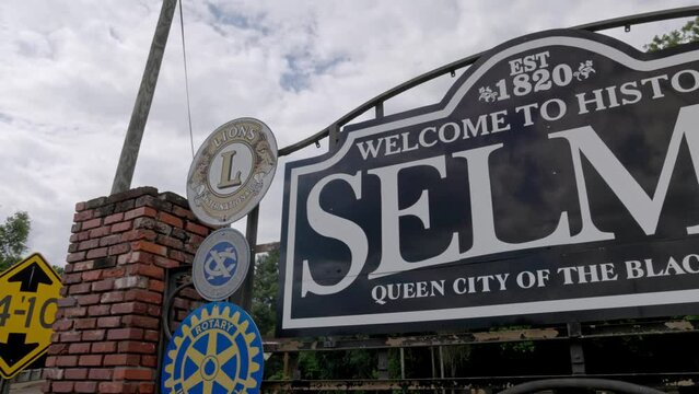 Welcome to Selma, Alabama sign with gimbal video panning left to right close up.