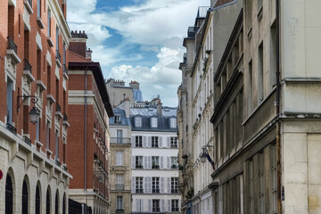 Fototapeta na wymiar Paris, beautiful buildings, in the Marais, in the historic center 