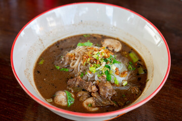 spicy thai pork noodle, boat Noodle, 