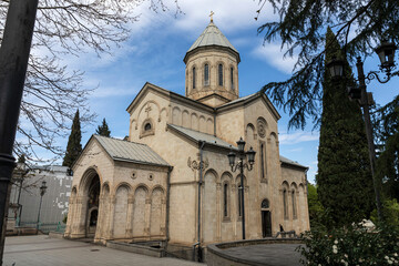 Fototapeta na wymiar Kashveti Church in Tbilisi