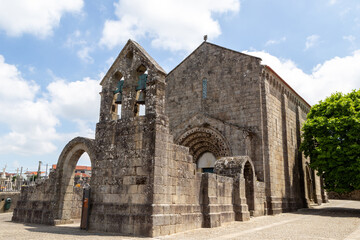Fototapeta na wymiar Iglesia de São Pedro de Ferreira (siglo XII). Paços de Ferreira, Porto, Portugal.