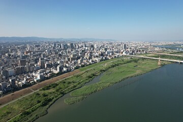 新淀川大橋と西中島南方