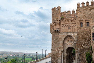 Fototapeta premium Puerta del Sol is a medieval gate (14th century) in the Spanish city of Toledo