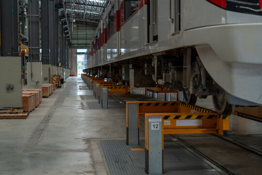 Railway maintenance center