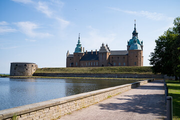 Kalmar Castle on a June afternoon - obrazy, fototapety, plakaty