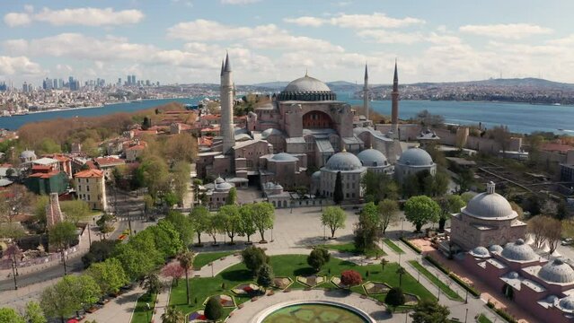 Ayasofya (Hagia Sophia) wide angle drone footage daytime, no people, no traffic, high altitude, oe01