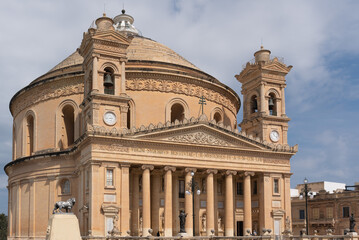 Fototapeta na wymiar Malta,in the city of Mosta. The roman catholic Sanctuary Basilica of the Assumption of Our Lady 