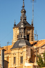 Fototapeta na wymiar Iglesia de Santo Tomás Apóstol en Orgaz, Toledo, España 