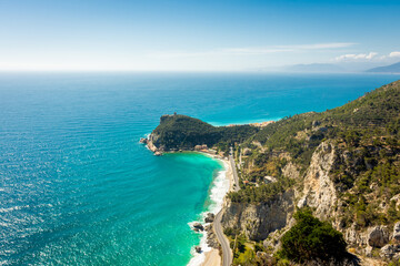 Fototapeta na wymiar Beautiful aerial view of Saraceni Bay beach from Sentiero del Pellegrino, Liguria, Italy