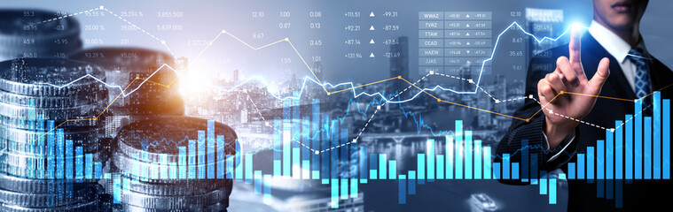 Businessman analyst working with digital finance business data graph showing technology of investment strategy for perceptive financial business decision. Digital economic analysis technology concept.