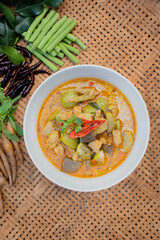 Thai food, Green curry Chicken on threshing basket